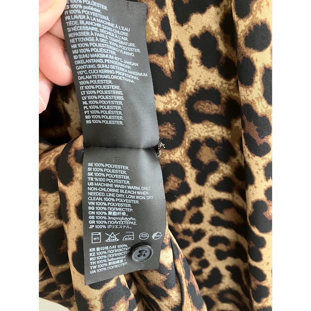 H&M Women Leopard Print Button Up Blouse Brown Black Animal‎ Print Size S - Picture 6 of 6